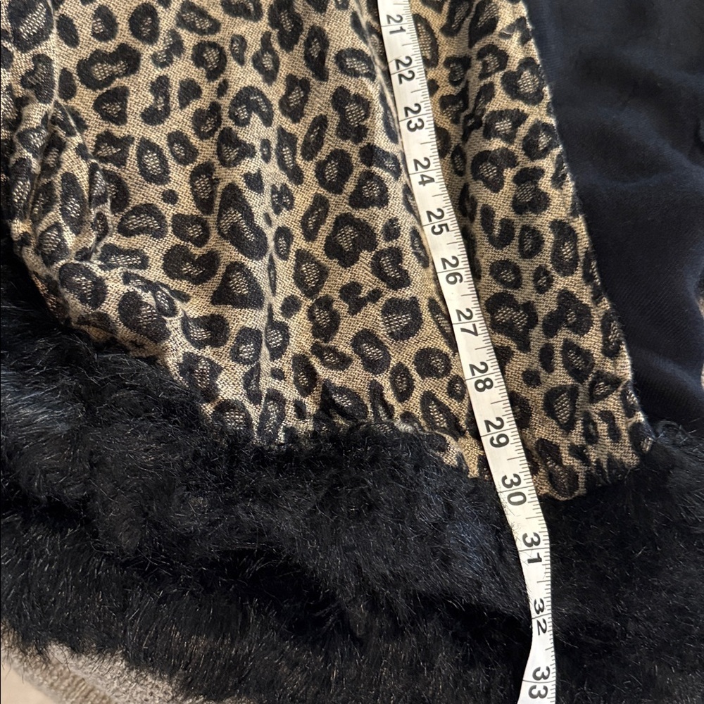Dennis Basso Leopard Cape with Black Faux Fur Trim - Picture 9 of 10